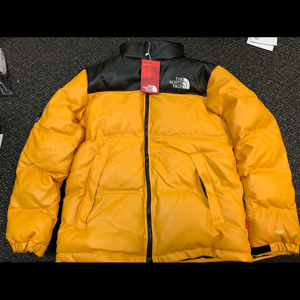 REPLICA The North Face x Supreme
